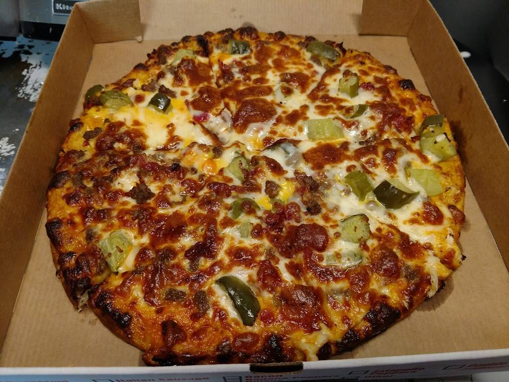 Caras Cafe and Pizzeria | cafe | 114 W Main St, Arlington, KS 67514, USA | 6205383290 OR +1 620-538-3290