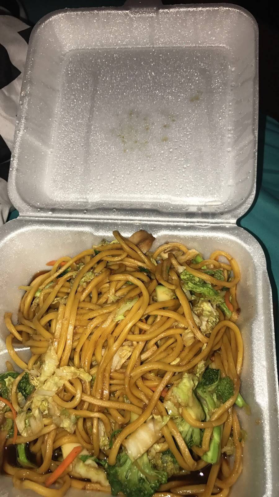 Szechuan Kitchen | restaurant | 1101 Rotherwood Rd #104, Greensboro, NC 27406, USA | 3366910889 OR +1 336-691-0889