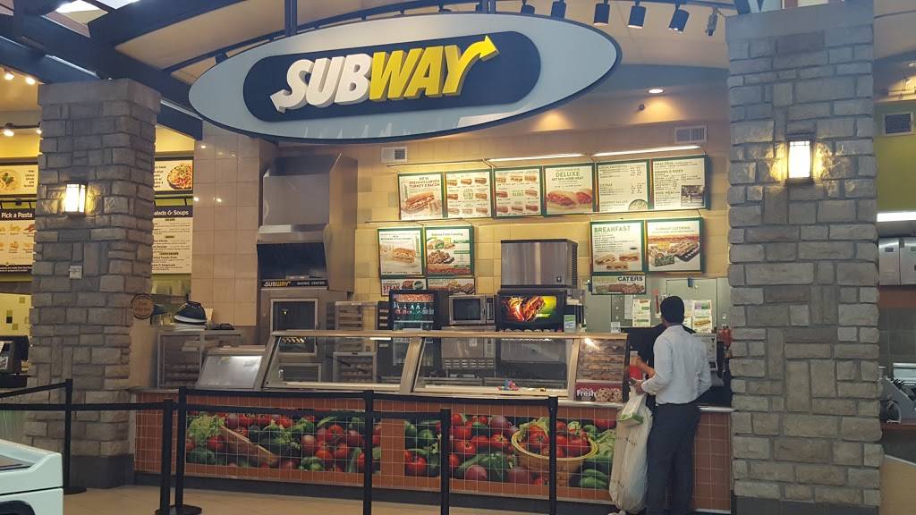 Subway Restaurants | restaurant | 7725 Flying Cloud Dr, Eden Prairie, MN 55344, USA | 9529420401 OR +1 952-942-0401
