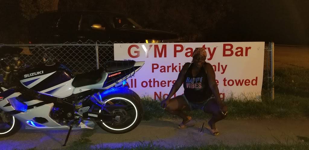 The Gym Party Bar & Grill | night club | 2279 Hubbell Ave, Des Moines, IA 50317, USA | 5152631186 OR +1 515-263-1186