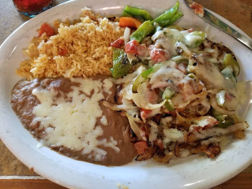 La Fiesta Mex-Grill & Bar | restaurant | 2000 Mirror Lake Blvd. Suite UV, Villa Rica, GA 30180, USA | 7704566161 OR +1 770-456-6161