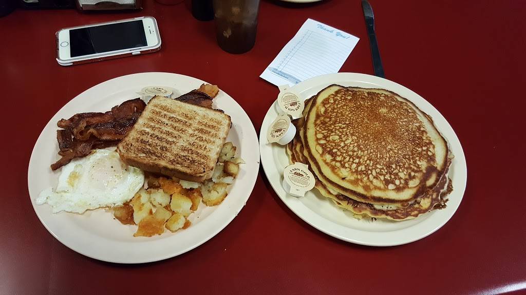 Mary Lous Grill | restaurant | 118 S Illinois Ave # 5, Carbondale, IL 62901, USA | 6184575084 OR +1 618-457-5084