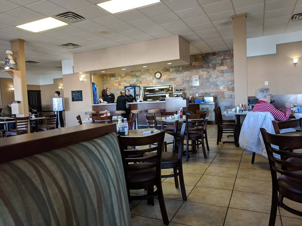 Noris Restaurant | restaurant | 963 W Midland Rd, Auburn, MI 48611, USA | 9892663285 OR +1 989-266-3285