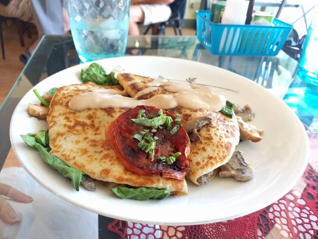 Around the World Cafe Bakery | restaurant | 119 5th Ave, Indialantic, FL 32903, USA | 3213609284 OR +1 321-360-9284