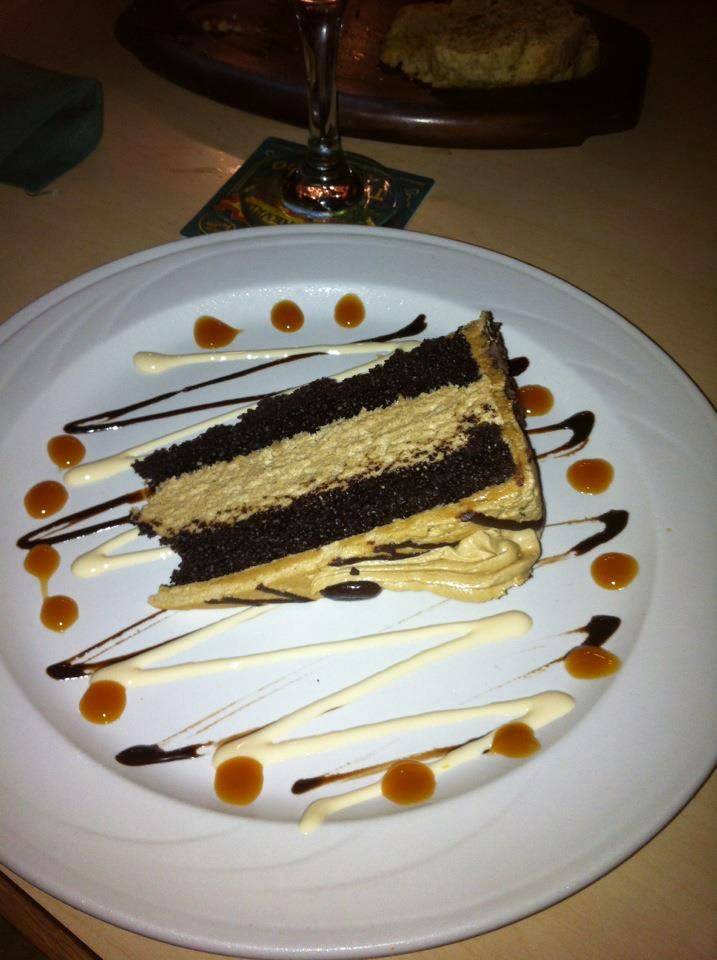 Cara Irish Pub | restaurant | 11 4th St, Dover, NH 03820, USA | 6033434390 OR +1 603-343-4390