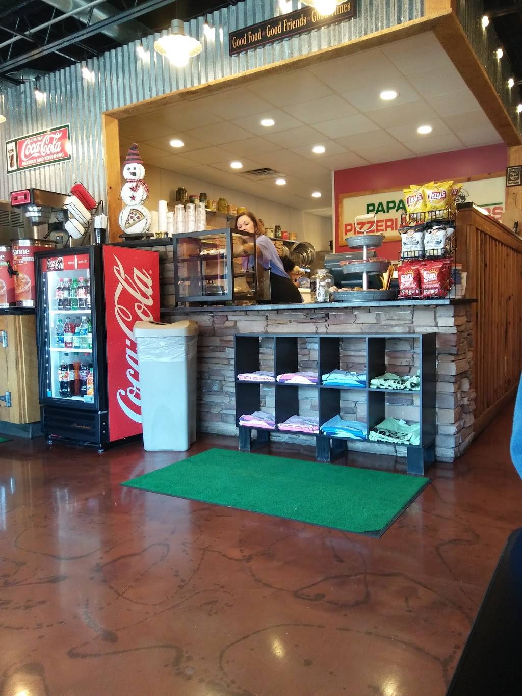 Papas Pizzeria & Subs | restaurant | 111 Tazewell St, Pearisburg, VA 24134, USA | 5409211333 OR +1 540-921-1333