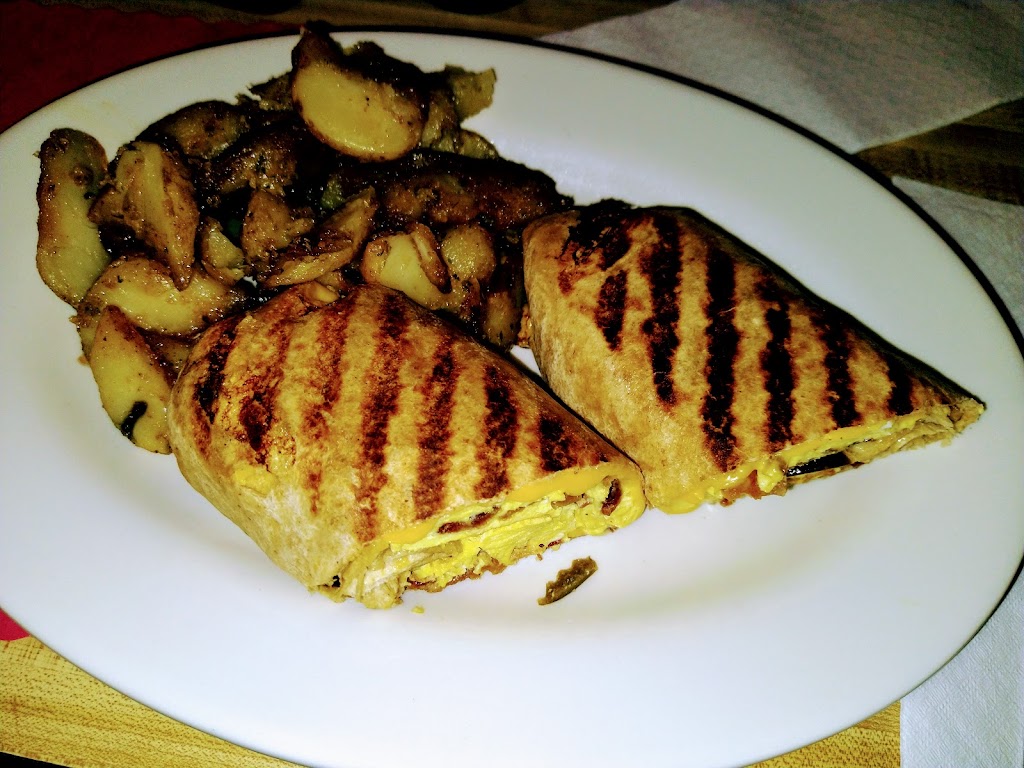 Felicias Kitchen | restaurant | 129 Markham Pl, Little Silver, NJ 07739, USA | 7325303211 OR +1 732-530-3211