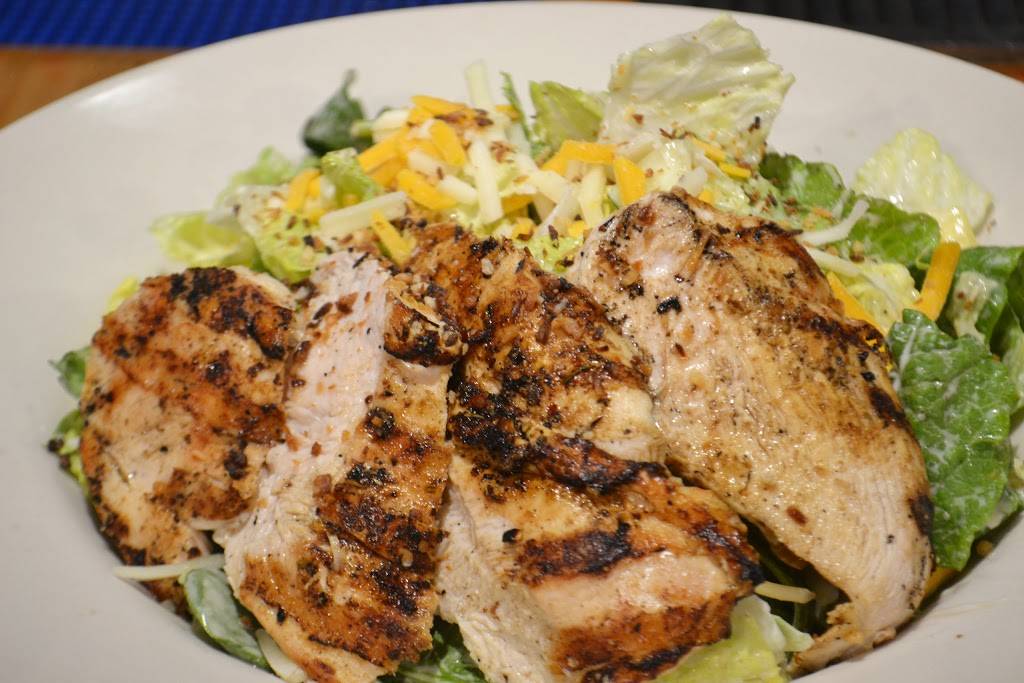 Pelican Larry’s Raw Bar & Grill | restaurant | 8855 Immokalee Rd #17, Naples, FL 34120, USA | 2393301300 OR +1 239-330-1300