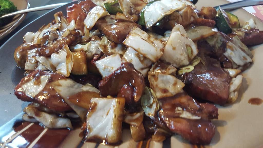 Golden Crown Inn | restaurant | 2739 S Staples St, Corpus Christi, TX 78404, USA | 3618538886 OR +1 361-853-8886