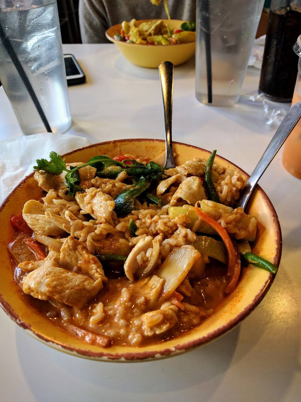 Fire Grill Asian Fusion | restaurant | 293 King St, Charleston, SC 29401, USA | 8436410152 OR +1 843-641-0152