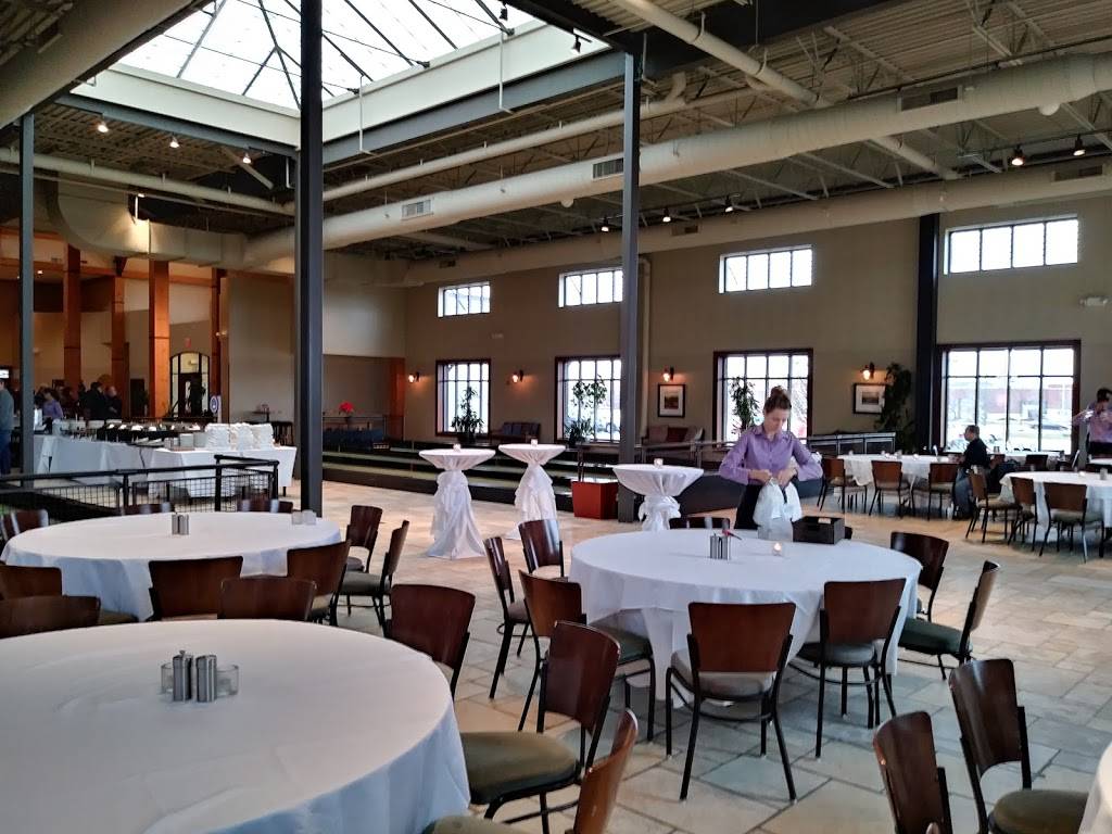 Pinstripes | restaurant | 1150 Willow Rd, Northbrook, IL 60062, USA | 8474802323 OR +1 847-480-2323