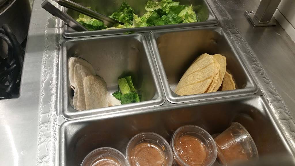 Chipotle Mexican Grill | restaurant | 213 Interstate 45 S, Huntsville, TX 77340, USA | 9364351861 OR +1 936-435-1861