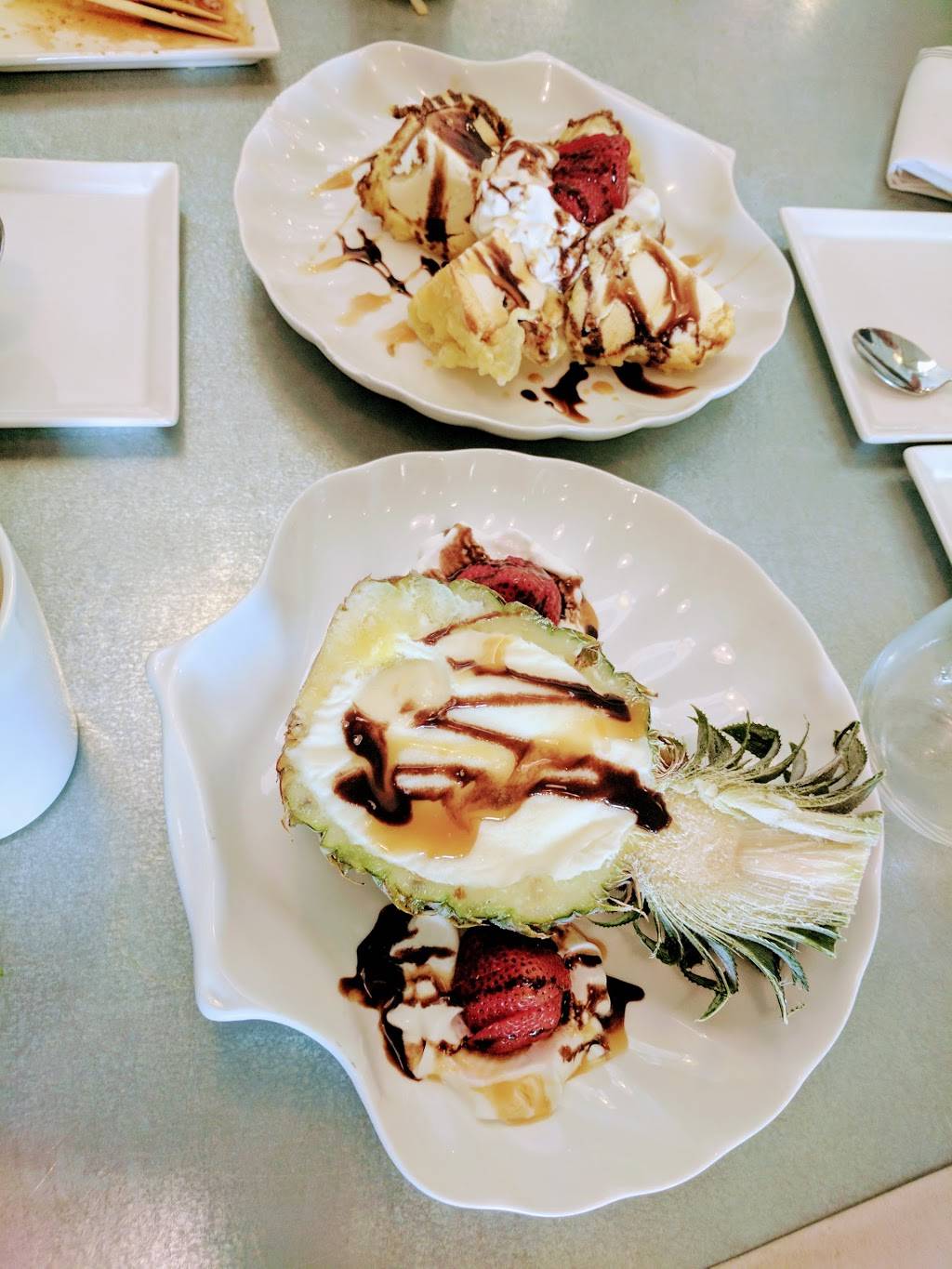 Shiroi Sushi | restaurant | 14103 Winchester Blvd, Los Gatos, CA 95032, USA | 4083405965 OR +1 408-340-5965