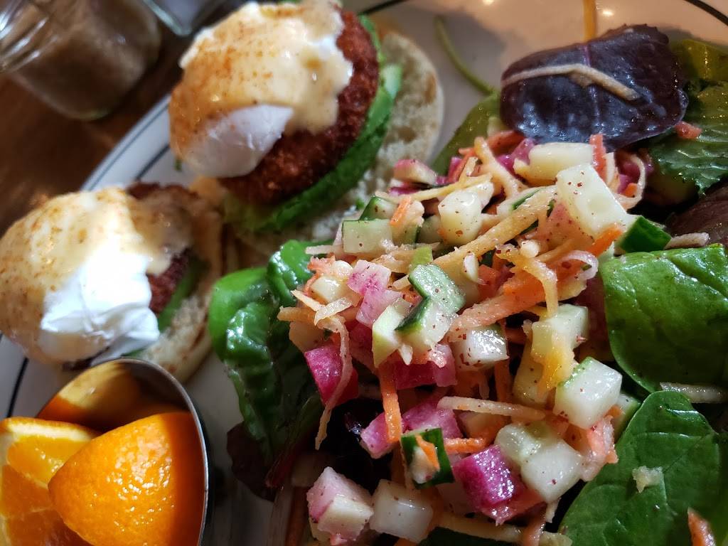 The Good Fork | restaurant | 1550 Dundas St W, Toronto, ON M6K 1T5, Canada | 6473525955 OR +1 647-352-5955