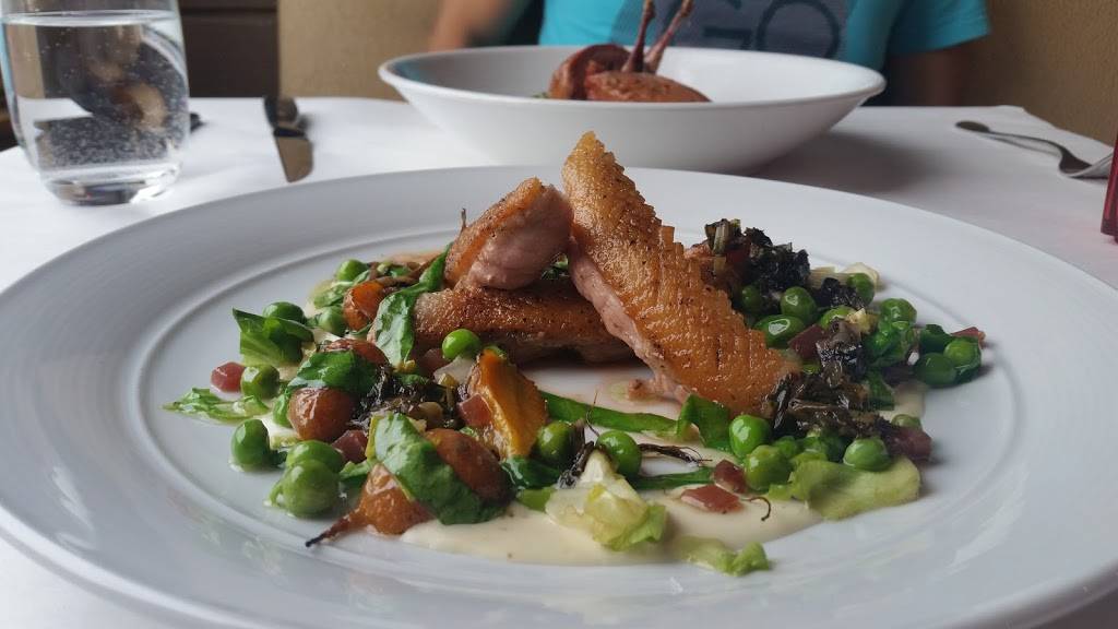 Bergamot | restaurant | 118 Beacon St, Somerville, MA 02143, USA | 6175767700 OR +1 617-576-7700