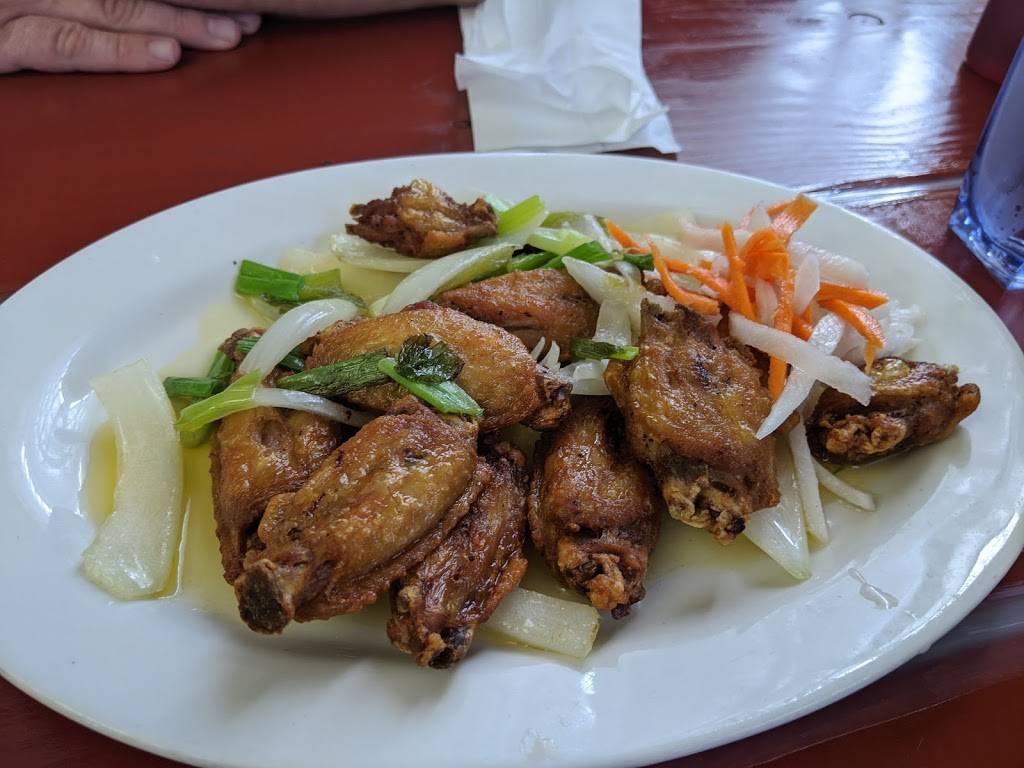 Tung Kee Mì Gia | restaurant | 11205 16th Ave SW, Seattle, WA 98146, USA | 2066614181 OR +1 206-661-4181