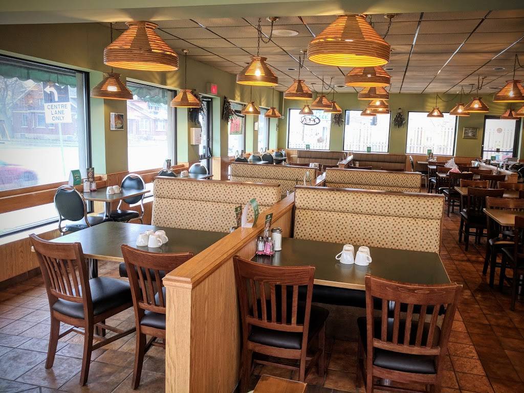 Continental Pancake House & Family Restaurant | restaurant | 5810 Stanley Ave, Niagara Falls, ON L2G 3X8, Canada | 9053546661 OR +1 905-354-6661