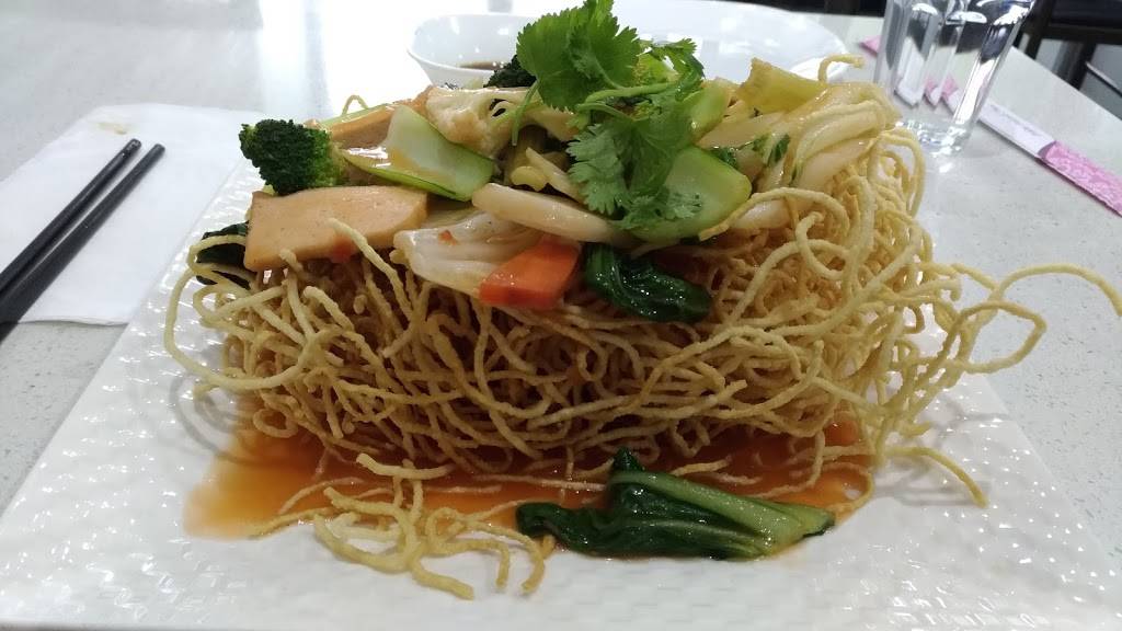 Pho Lang Van | restaurant | 958 St Clair Ave W, Toronto, ON M6E 1A1, Canada | 4166589989 OR +1 416-658-9989