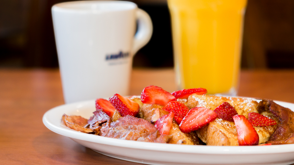 Eggs Up Grill | restaurant | 3935 Pelham Rd, Greenville, SC 29615, USA | 8645580396 OR +1 864-558-0396