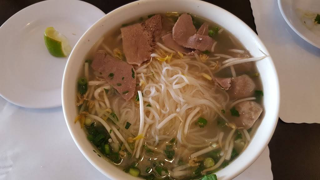 Vien Cafe | restaurant | 6118 Pico Blvd, Los Angeles, CA 90035, USA | 3236512888 OR +1 323-651-2888