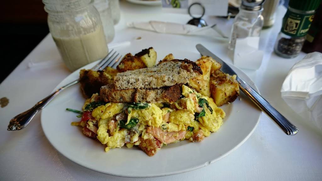 pHuel Cafe | restaurant | 1350 Euclid Ave, Cleveland, OH 44115, USA | 2167955175 OR +1 216-795-5175