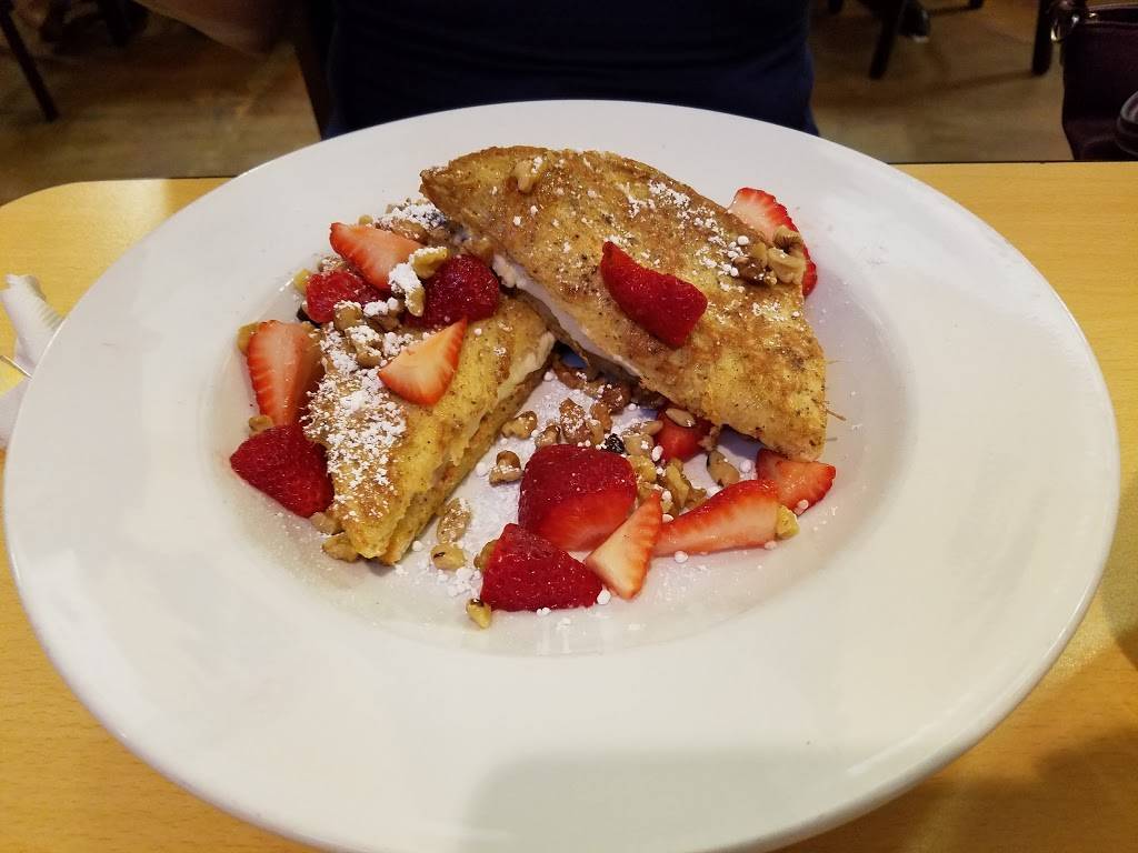 Le Peep | restaurant | 19141 Stone Oak Pkwy #127, San Antonio, TX 78258, USA | 2104990694 OR +1 210-499-0694