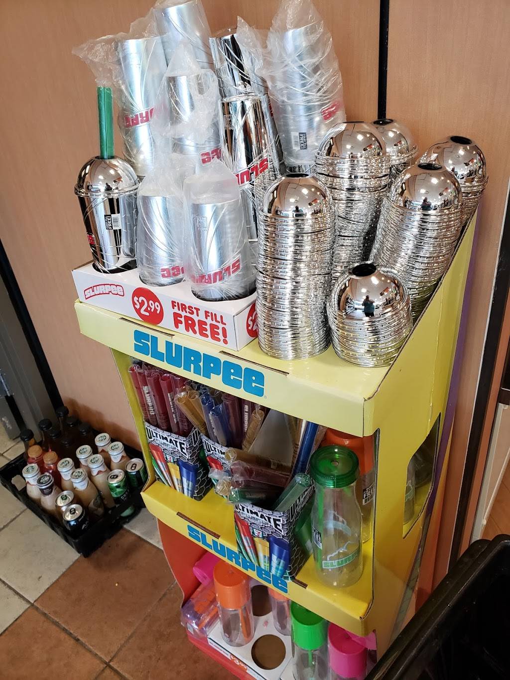 7-Eleven - Closed | bakery | 30812 Detroit Rd, Westlake, OH 44145, USA | 4406179252 OR +1 440-617-9252