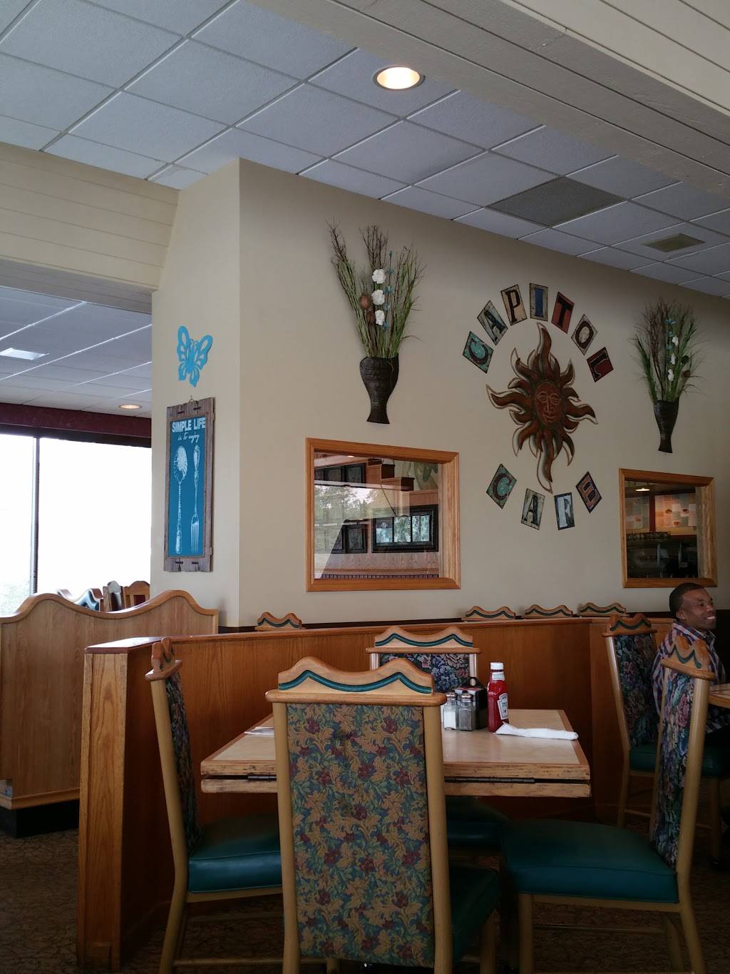 Capitol Cafe Pancake House & Restaurant | restaurant | 14375 W Capitol Dr, Brookfield, WI 53005, USA | 2627816333 OR +1 262-781-6333