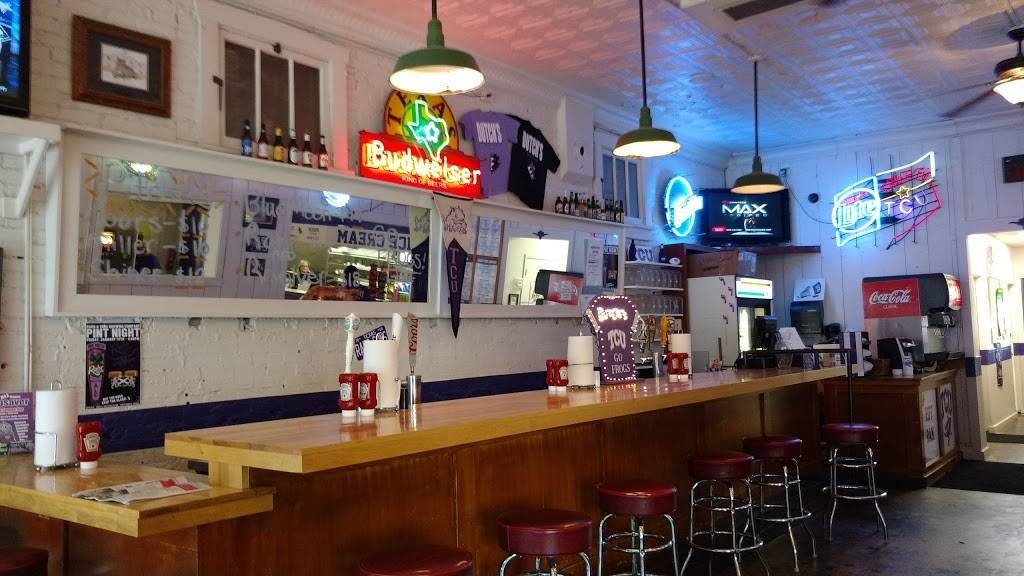 Dutchs Hamburgers | restaurant | 3009 S University Dr, Fort Worth, TX 76109, USA | 8179275522 OR +1 817-927-5522