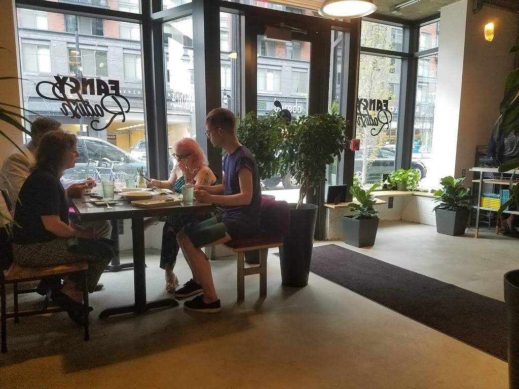 Fancy Radish | restaurant | 600 H St NE, Washington, DC 20002, USA | 2026758341 OR +1 202-675-8341