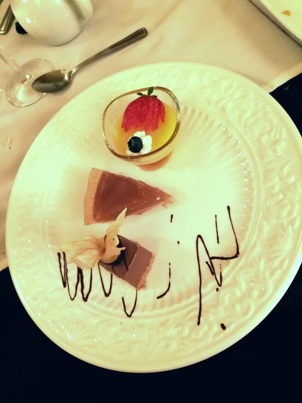 LAumoniere | restaurant | 1334 Rang DEmileville, Saint-Pie, QC J0H 1W0, Canada | 4507726431 OR +1 450-772-6431