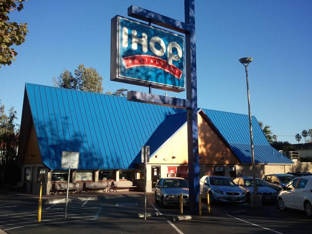 IHOP | bakery | 644 N 1st St, San Jose, CA 95112, USA | 4082944130 OR +1 408-294-4130