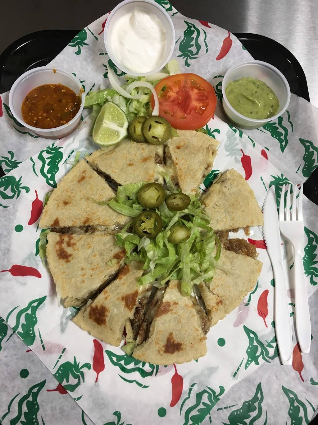 Karlito’s Grill Taquería | restaurant | 3806 Avenue I Suite 14, Rosenberg, TX 77471, USA | 8325353337 OR +1 832-535-3337