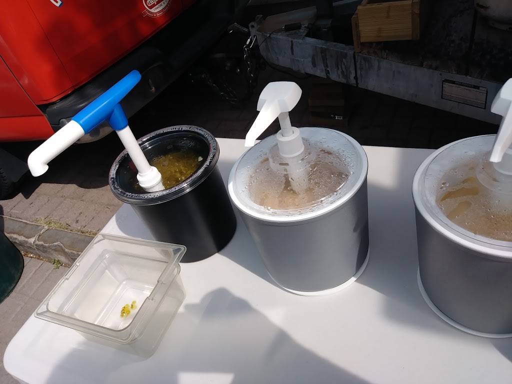 Franks Franks Mobile Hotdog Stand | restaurant | Clinton square, Syracuse, NY 13261, USA | 3156562086 OR +1 315-656-2086