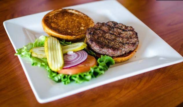 Atties Bar & Grill | restaurant | 2600 S Stone Creek Blvd, Urbana, IL 61802, USA | 2173679876 OR +1 217-367-9876