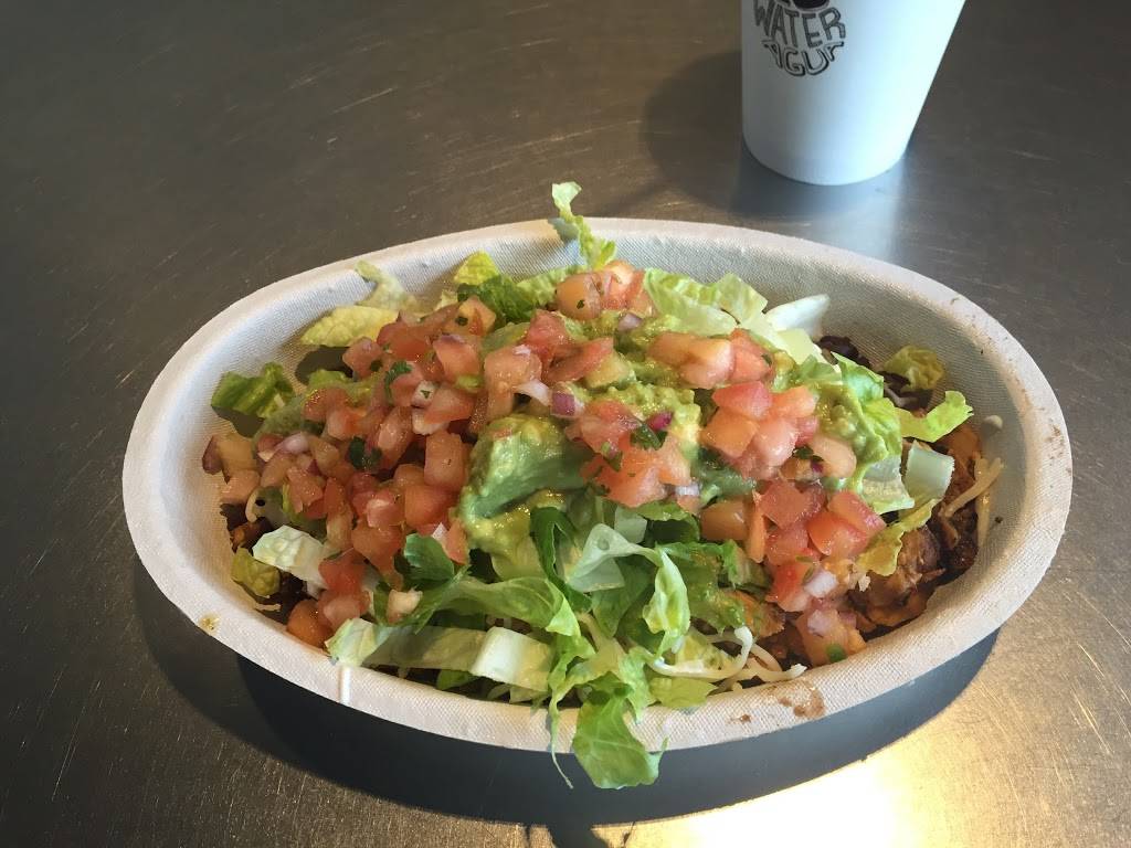 Chipotle Mexican Grill | restaurant | 720 Otay Lakes Rd, Chula Vista, CA 91910, USA | 6197615452 OR +1 619-761-5452