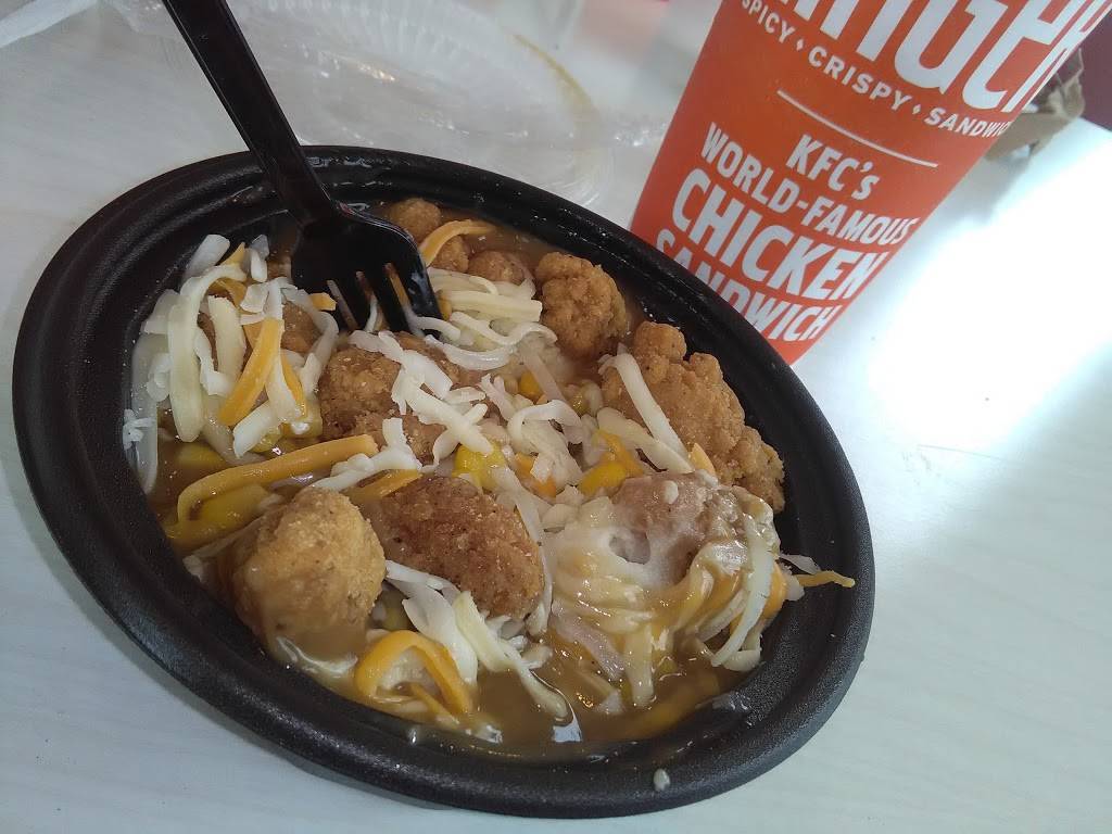 KFC | restaurant | 1125 E Gun Hill Rd, Bronx, NY 10469, USA | 7185156155 OR +1 718-515-6155