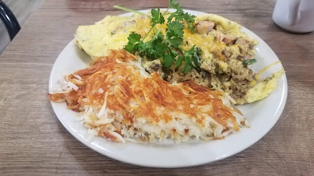 Skillet & Grill Inc | restaurant | 1801 W Division St, Arlington, TX 76012, USA | 8177958682 OR +1 817-795-8682