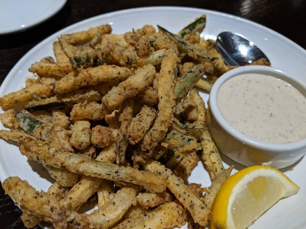 Carrabbas Italian Grill | restaurant | 617 S Hurstbourne Pkwy, Louisville, KY 40222, USA | 5024122218 OR +1 502-412-2218