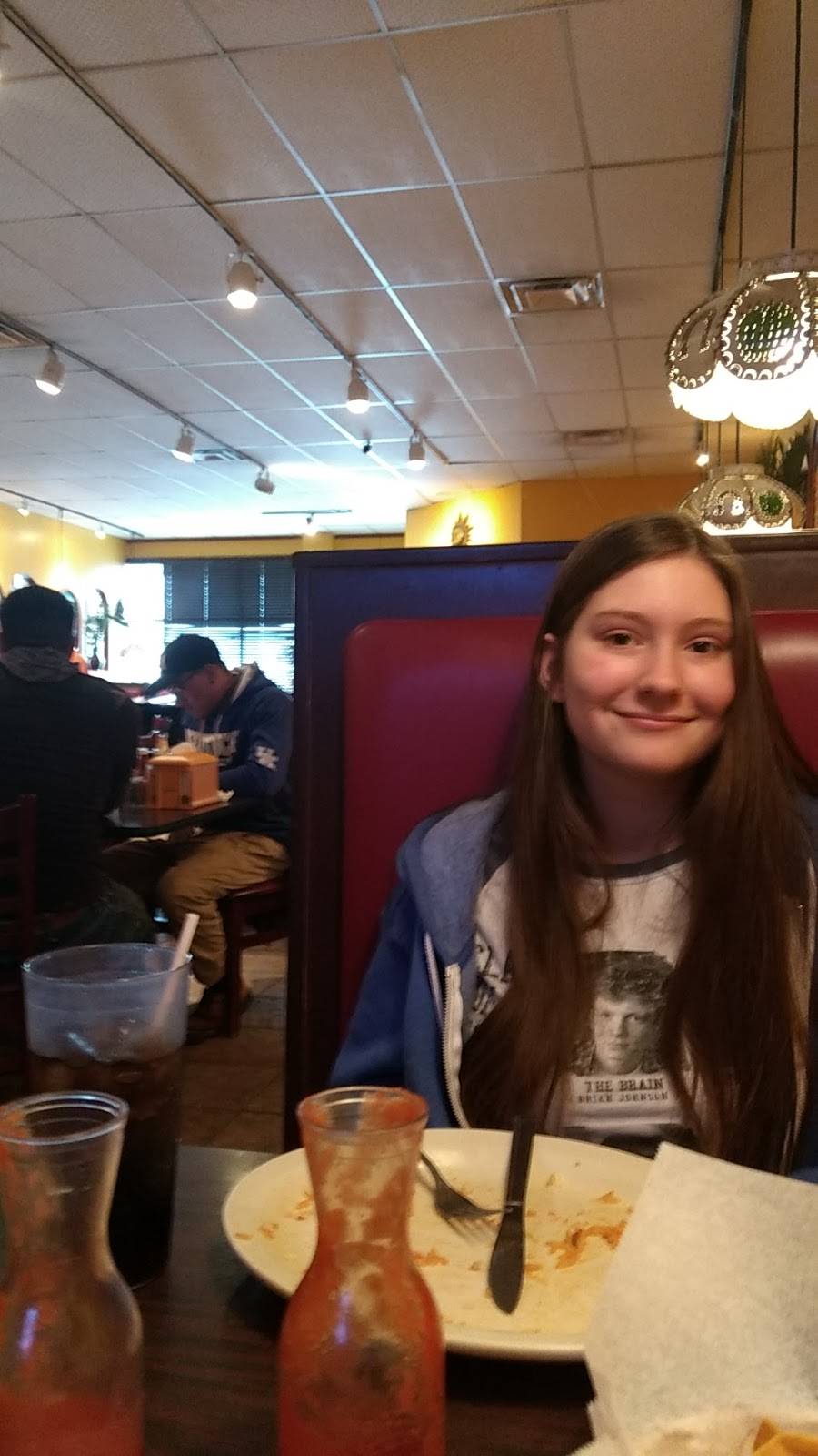 El Nopal Mexican Restaurant | restaurant | 12613 Taylorsville Rd, Louisville, KY 40299, USA | 5022406022 OR +1 502-240-6022