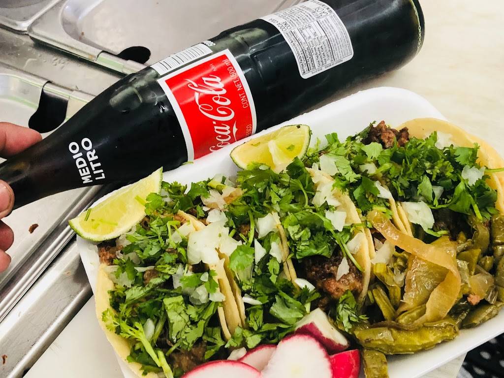 Lupitas Tacos & Hotdogz | restaurant | 1201 N Parton St, Santa Ana, CA 92706, USA | 9493387239 OR +1 949-338-7239