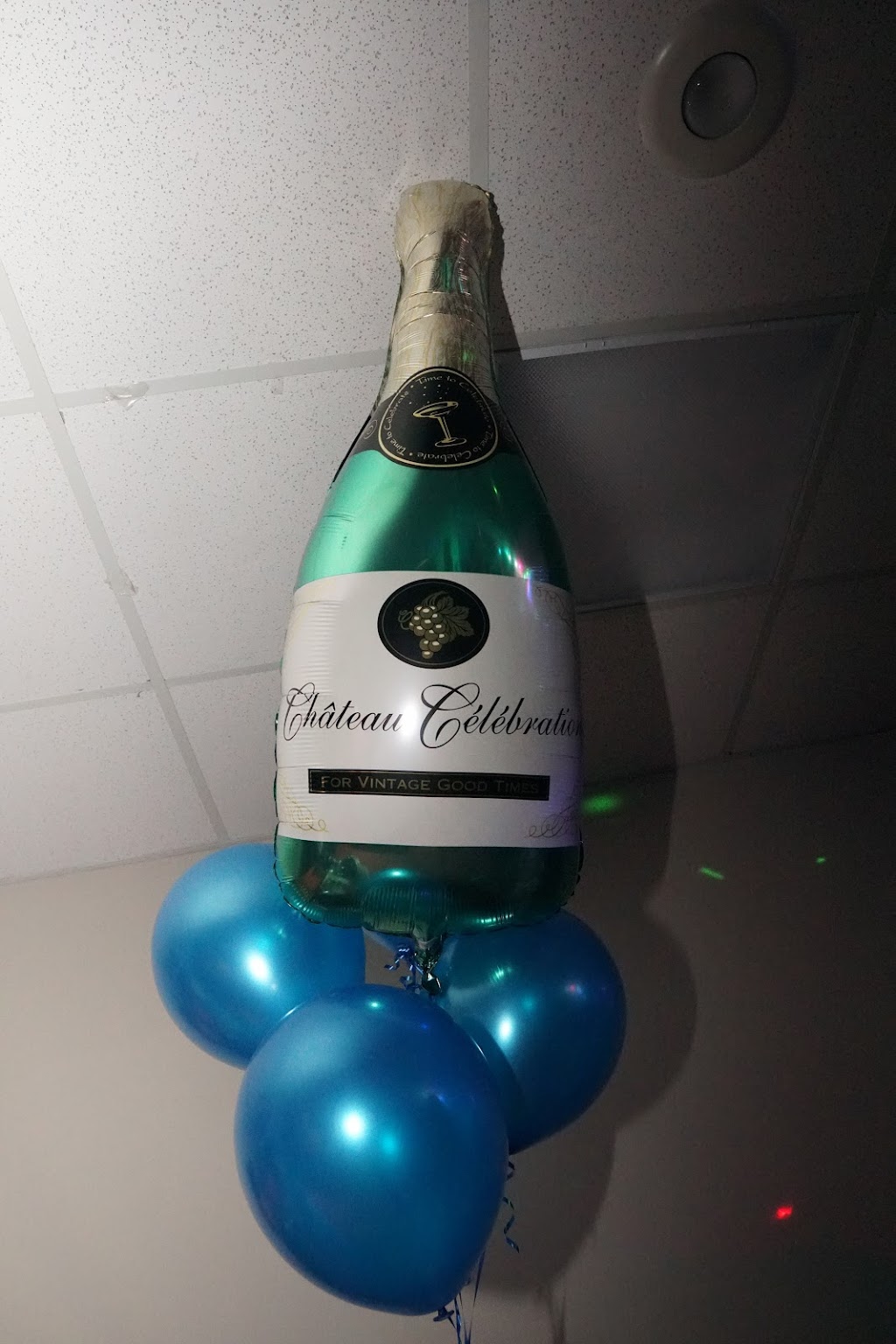 Oro Lounge Bar And Restaurant | restaurant | 2875 Brookdale Dr, Brooklyn Park, MN 55444, United States | 7635601819 OR +1 763-560-1819