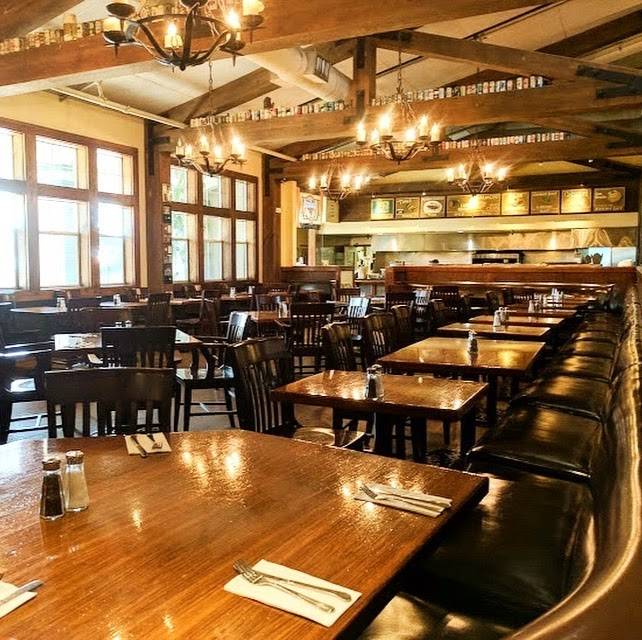 Moylans Brewing Company | restaurant | 15 Rowland Way, Novato, CA 94945, USA | 4158984677 OR +1 415-898-4677