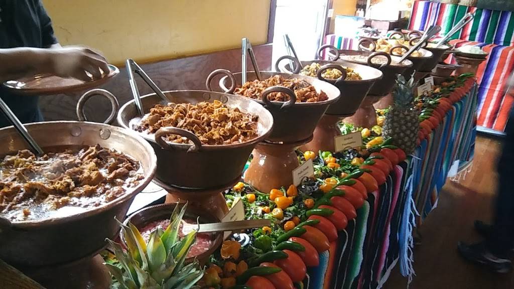 Los Moles Hecho En Casa | restaurant | 912 Lincoln Ave, San Rafael, CA 94901, USA | 4154535850 OR +1 415-453-5850