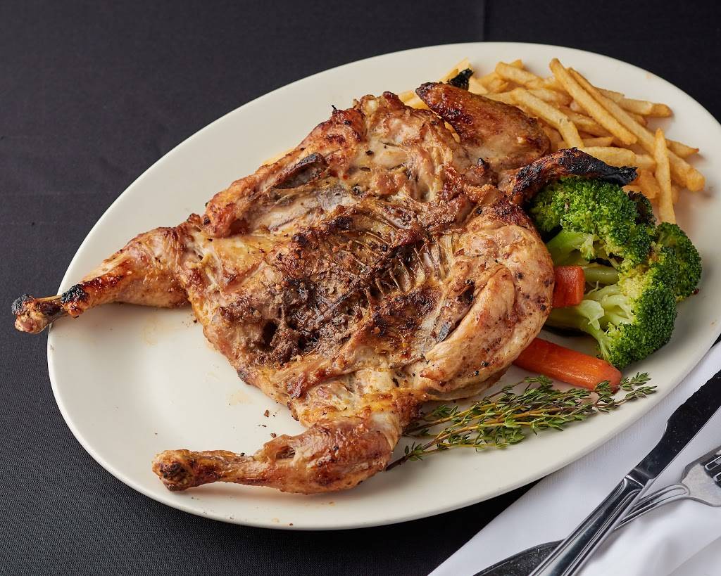 Galo Tavern 18 | restaurant | 265-11 Union Tpke, Queens, NY 11040, USA | 7183474846 OR +1 718-347-4846