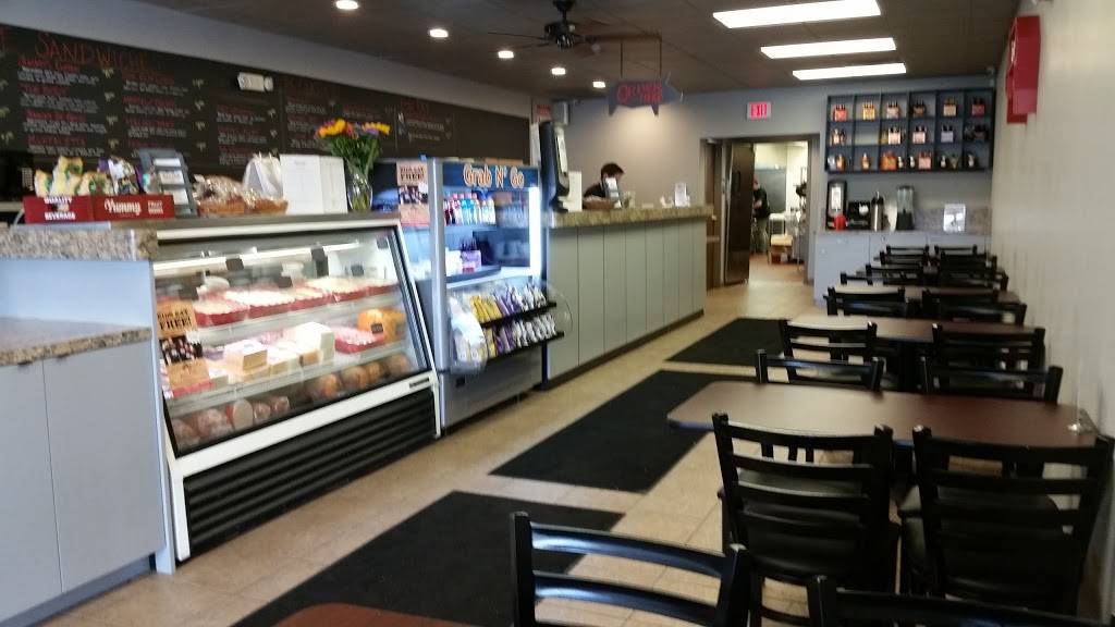 Joes Deli | restaurant | 714 Maple Rd, Williamsville, NY 14221, USA | 7168755637 OR +1 716-875-5637