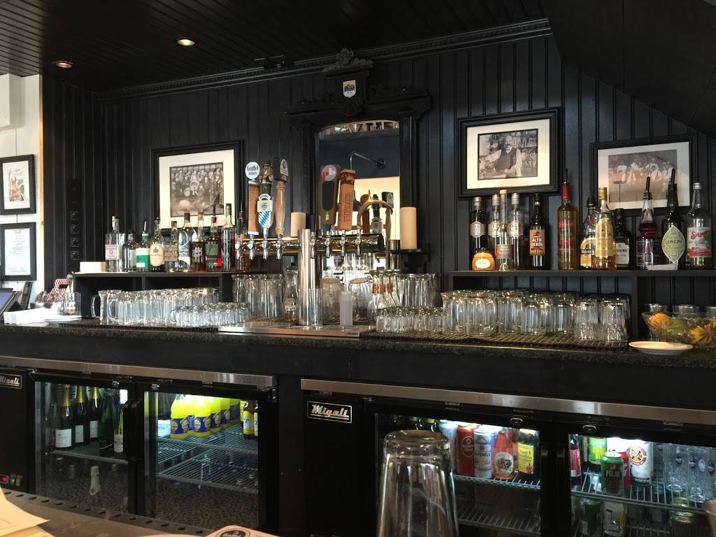 Jagerberg Beer Hall and Tavern | restaurant | 7722 Main St, Hunter, NY 12442, USA | 5186285188 OR +1 518-628-5188