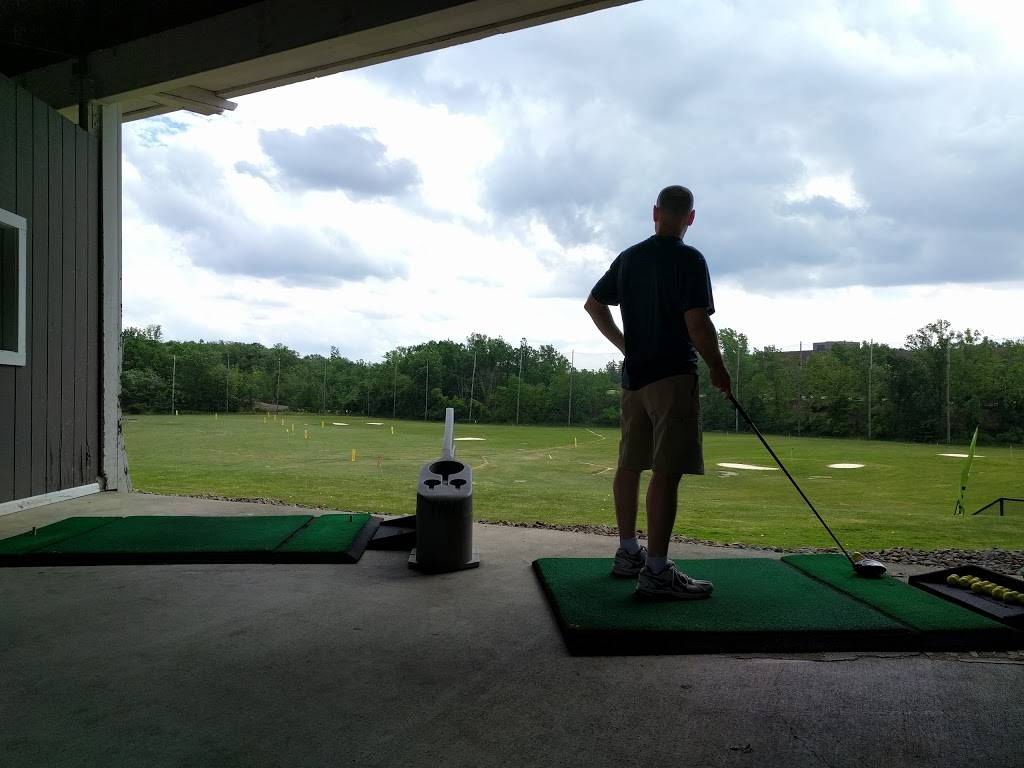 Stonebrook Driving Range | restaurant | 7599 Pearl Rd, Middleburg Heights, OH 44130, USA | 4408915999 OR +1 440-891-5999
