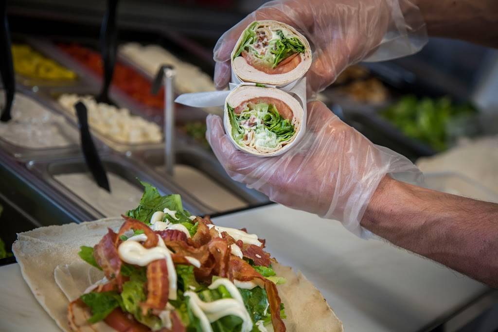 Gansett Wraps | restaurant | 70 Point Judith Rd, Narragansett, RI 02882, USA | 4017929292 OR +1 401-792-9292