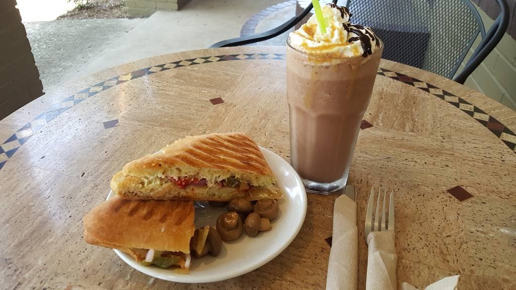 The Celtic Cup Coffee House | meal takeaway | 106 N Anderson St, Tullahoma, TN 37388, USA | 9315637733 OR +1 931-563-7733